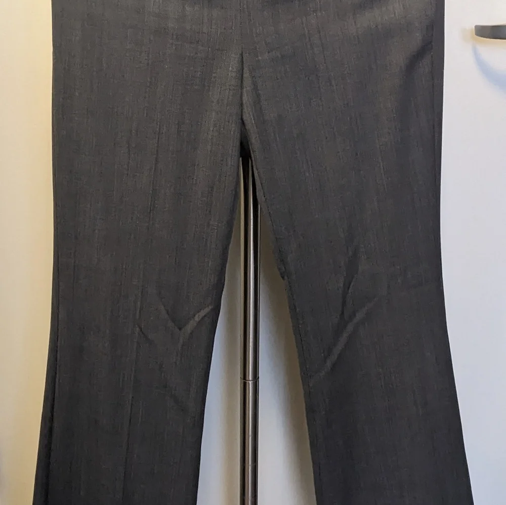 The Limited Travel Suit 2 Button Blazer Cassidy Fit Pant Gray Women’s Size 0/2 - Picture 4 of 7